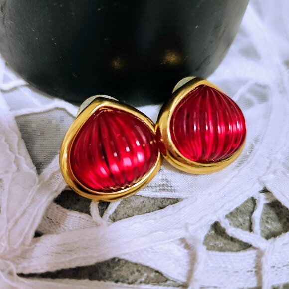Red Costume Stud Earrings on Gold Tone Base Bright Bold Jewelry - Picture 2 of 8
